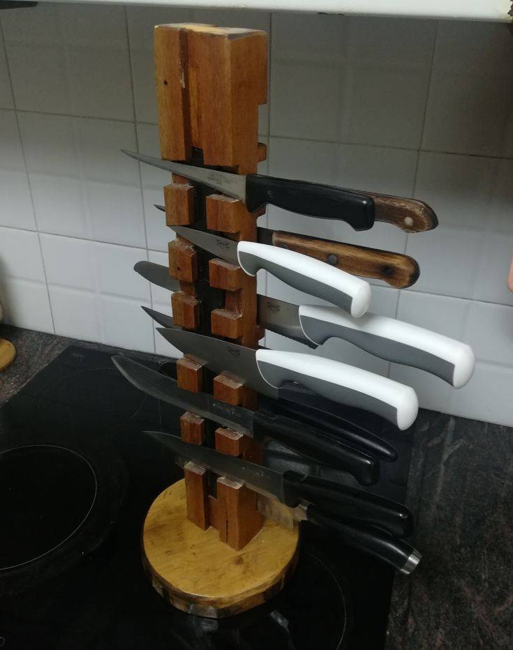 Учимся делать подставку для ножей своими руками, советы новичкам